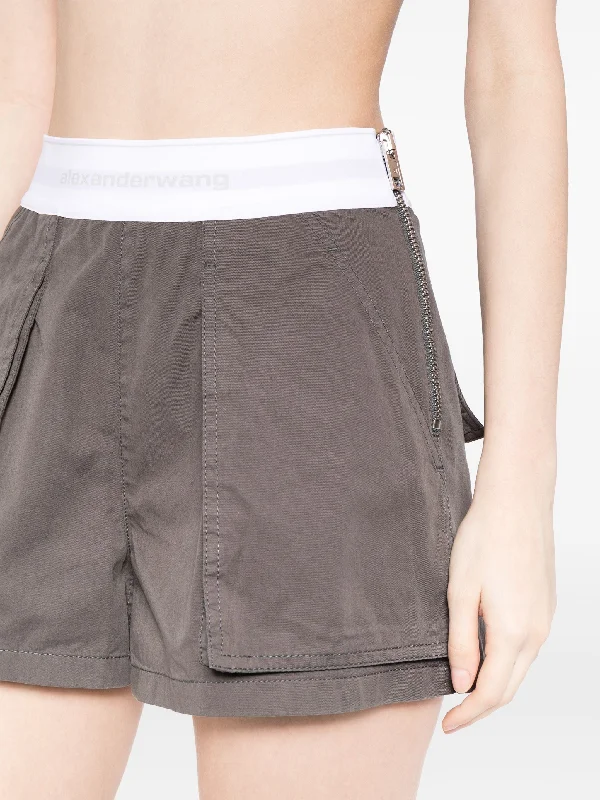 alexander-wang-high-waisted-cargo-rave-short-shorts-600049221blk alexander-wang-high-waisted-cargo-rave-short-shorts-600049221blk
