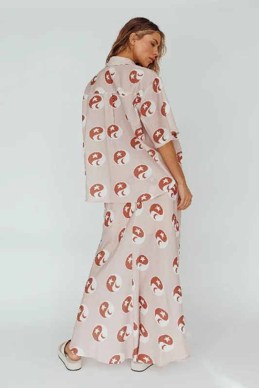 just-a-hunch-maxi-skirt-yin-yang-rose