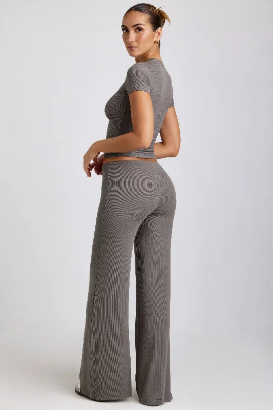 nour-mid-rise-wide-leg-trouser-grey