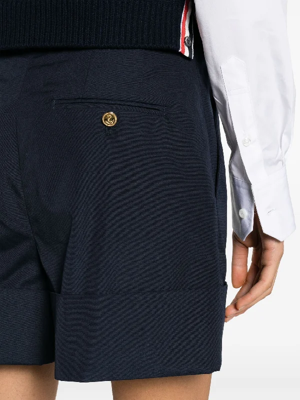 thom-browne-typewriter-sack-shorts-shorts-600051528nvy thom-browne-typewriter-sack-shorts-shorts-600051528nvy